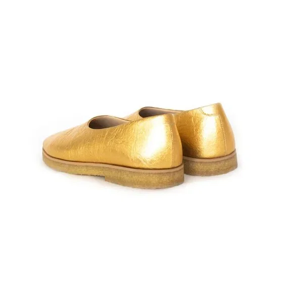 Sydney Brown Gold NWB Crepe Almond Flat - Picture 3 of 3